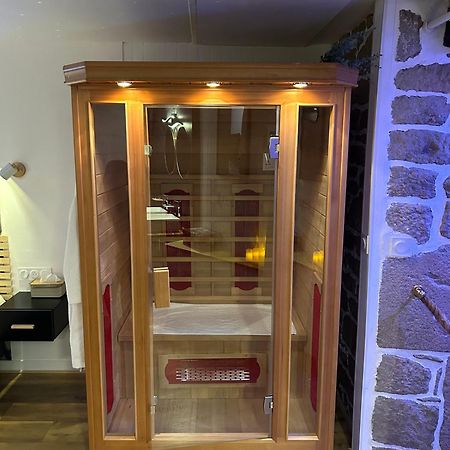 Guéméné-sur-Scorff L'Etreinte, Gite De Charme Avec Jacuzzi Interieur Et Sauna المظهر الخارجي الصورة